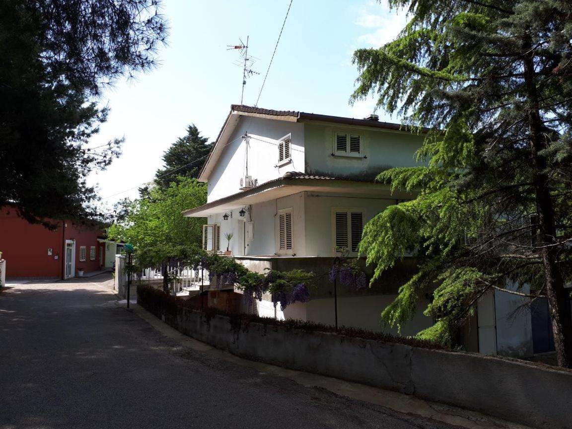 B&B Casa Di Laura Benevento Eksteriør billede